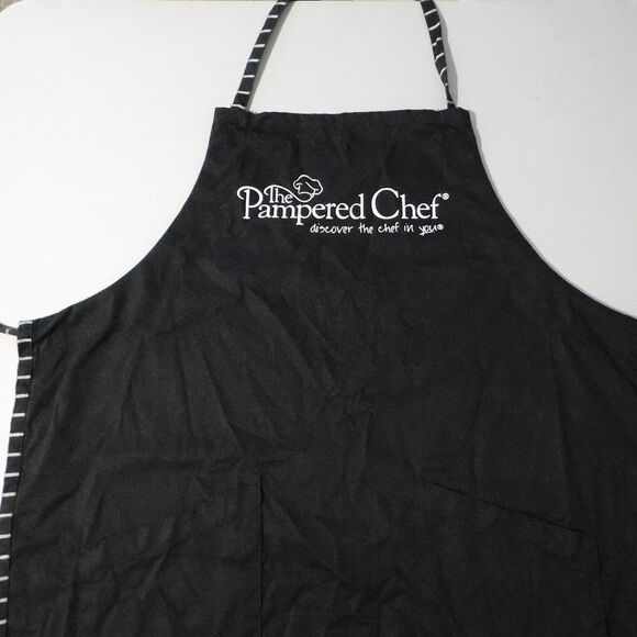 Pampered Chef Apron Black and White Polka Dot.  Brand Across Chest - Picture 2 of 8